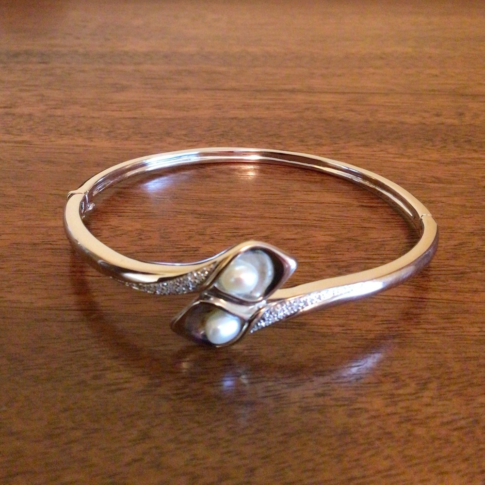 Sterling Silver & 14K Gold Pearl with Diamonds Bangle Bracelet